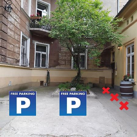 Red Kurka Apartments Краків Екстер'єр фото