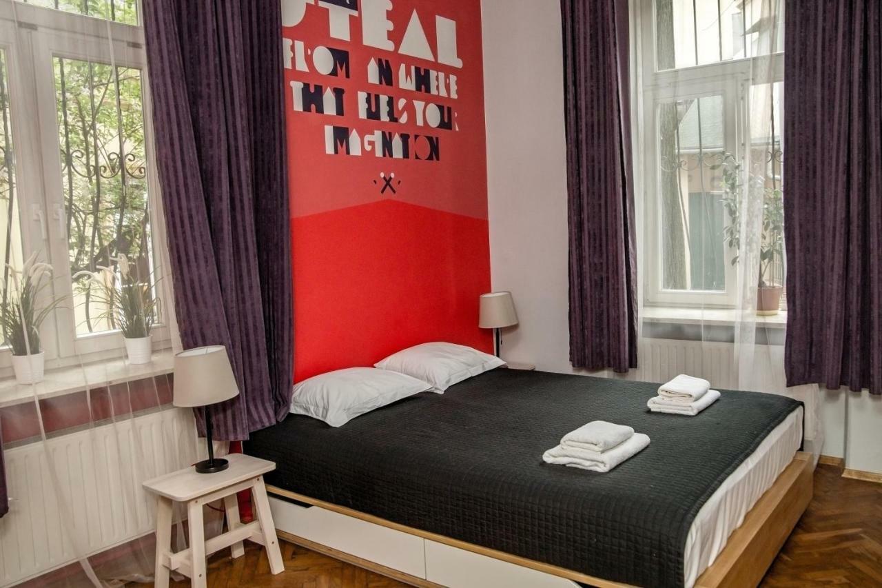 Red Kurka Apartments Краків Екстер'єр фото