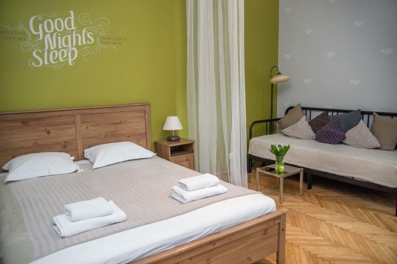 Red Kurka Apartments Краків Екстер'єр фото